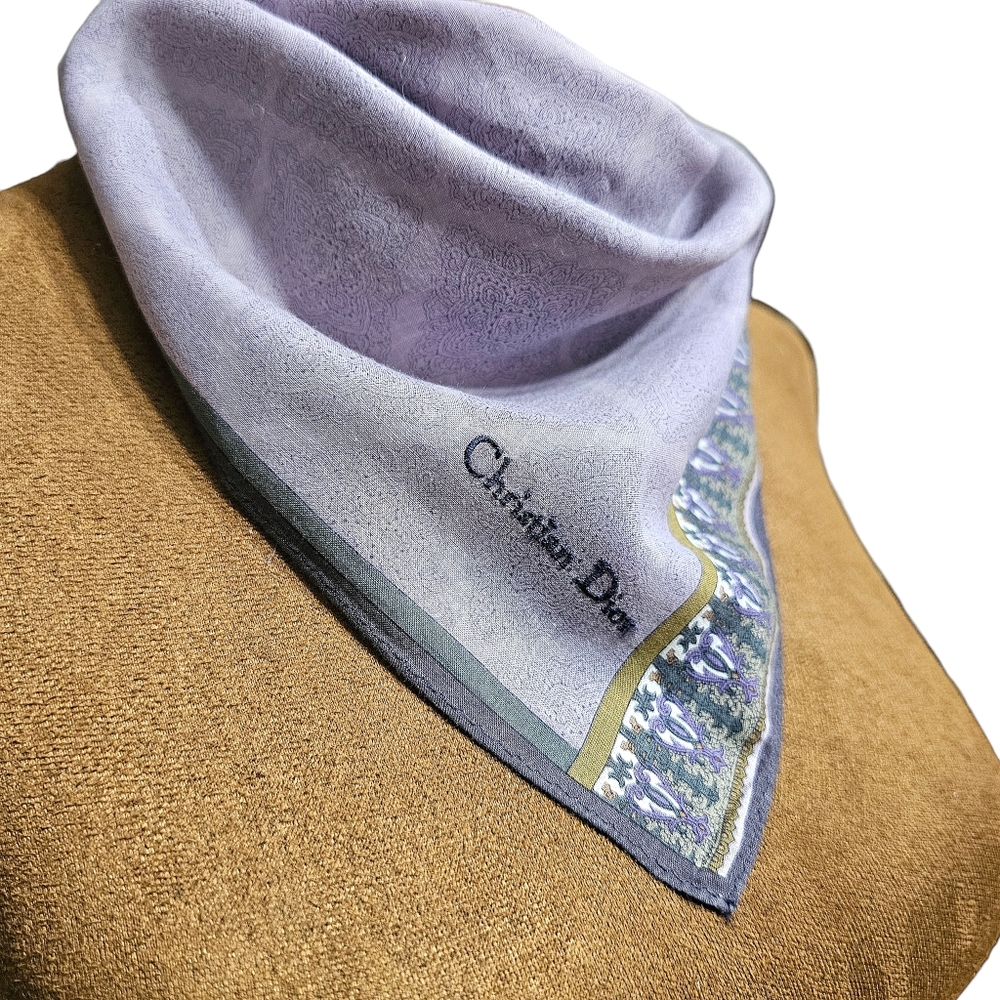 CHRISTIAN DIOR SCARF - Picture 12 of 12